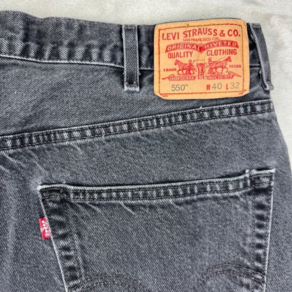 Y2K Levi 550 Jeans Mens 40 Gray Relaxed Fit Tapered Leg Denim Streetwear 2005